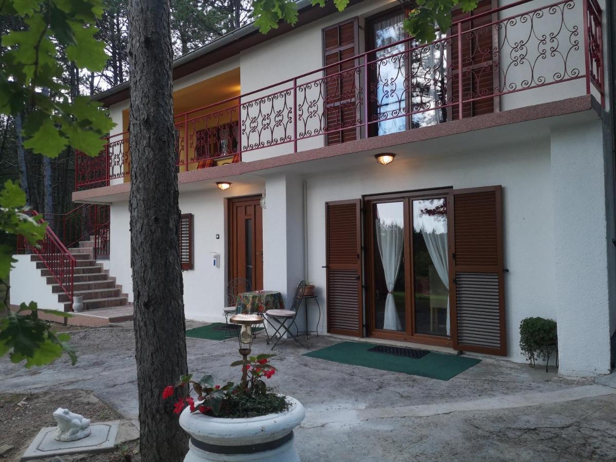 Pineta Villa Gracisce Exterior photo
